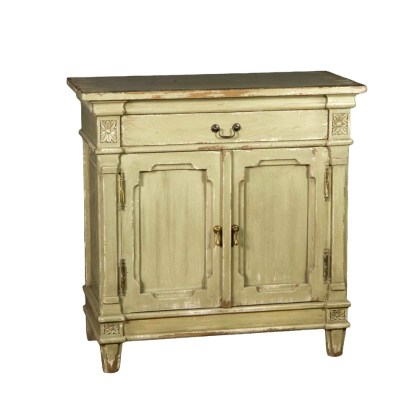 Alessandra 2 Door Dresser