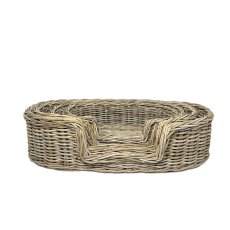 Set of 4 Oval Dog Baskets Set of 4 Oval Dog Baskets