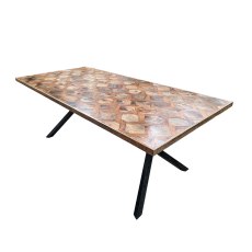 Knitted Dining Table Crossed Legs